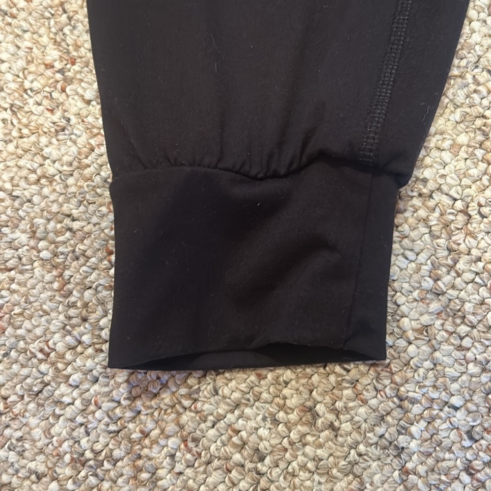 Joggers - Picture 2 of 5